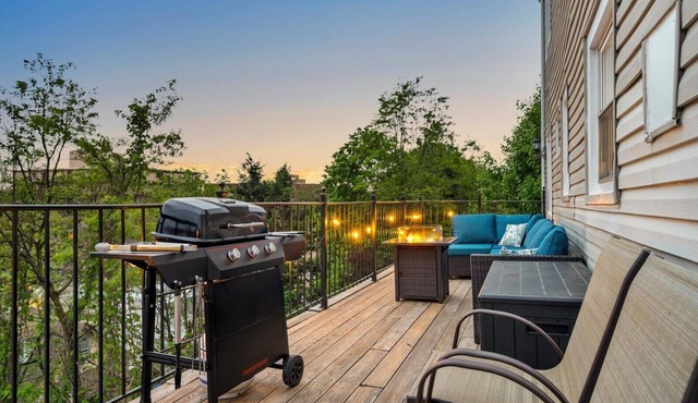 6 bdr Yonkers Home, 2 Apts, Balcony & Parking