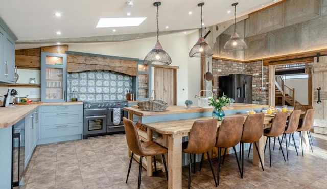 6 Bed in Outwell oc-t28370