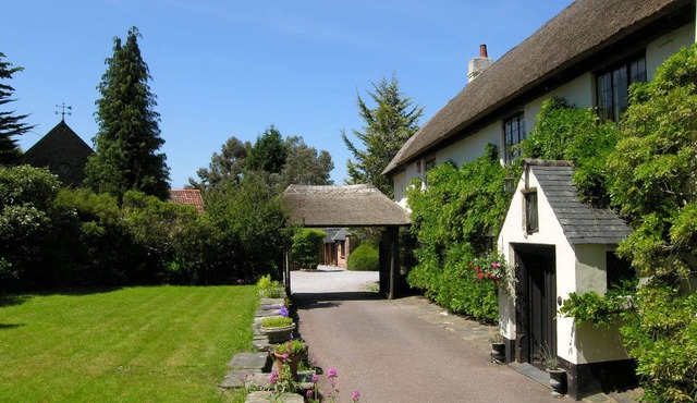 6 bedroom accommodation in Timberscombe, near Minehead