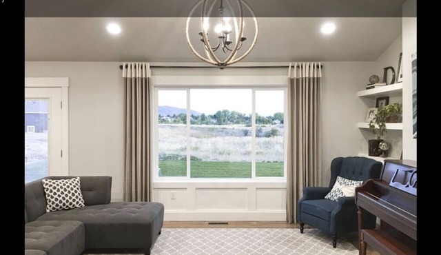 6 Bedroom Cache Valley Gem with Panoramic Mountain View’s