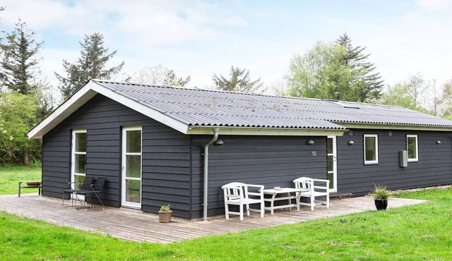 6 person holiday home in Vesløs-By Traum