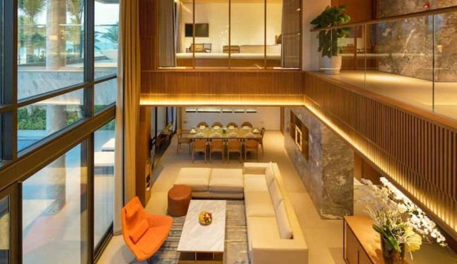 6BDR @ Beach + Pool, Jacuzzi & free Breakfast