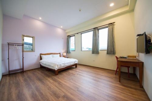 7-113 hotel