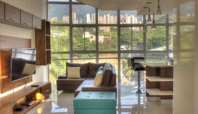 7 bedroom combo inside Park LLers including private roof deck AC 3 hot tubs