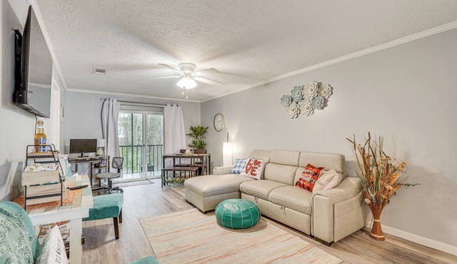 7 Mi to Downtown Fun! Spacious Augusta Condo