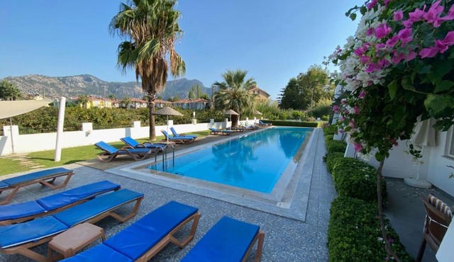 7 People Cozy Private Villa With Swimming Pool