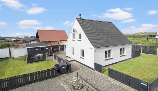 704 Thyborøn - Kirkevej 6