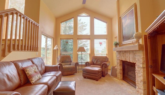 75 Corinthian 3Br 3Ba