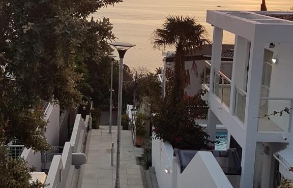 7a Clifton Steps