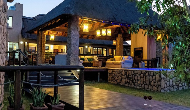 7th Hole Golf Lodge