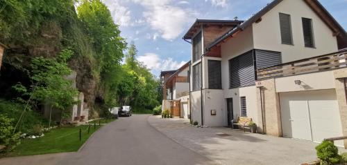 7thMill Apartments