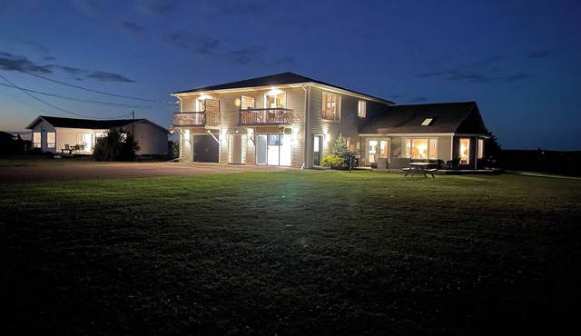 8 bedroom beach house