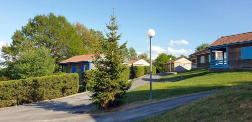 8 Chalet Genet
