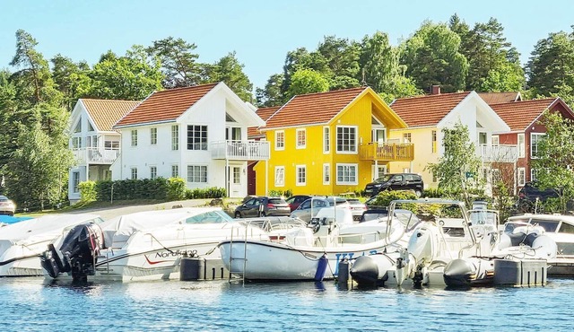 8 person holiday home in TVEDESTRAND