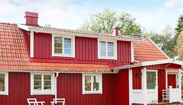 8 person holiday home in HISHULT-By Traum