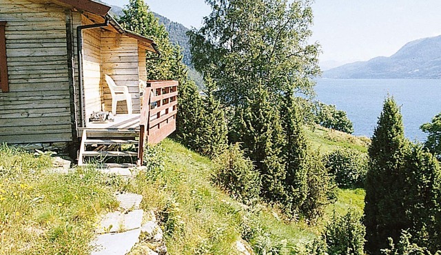 8 person holiday home in NORDFJORDEID