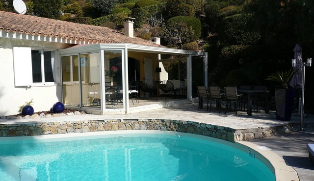 800m from the sea, pretty Provencal villa, quiet, swimming pool, garden in the Golf St. Tropez
