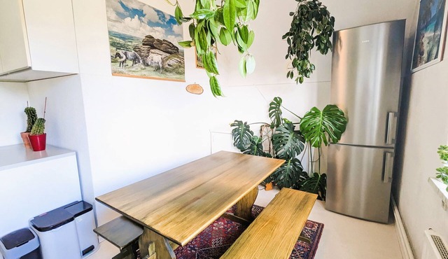 80m² accommodation with 3 bedrooms for 1-3 people.