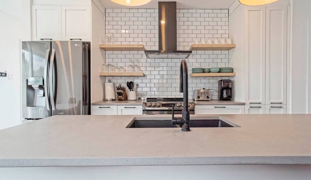 853 condo in Bromont Vieux Village mountain view