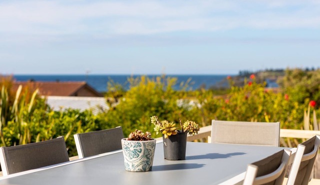 9/39 George Street Carly Court- Pet Friendly Unit with Ocean Views