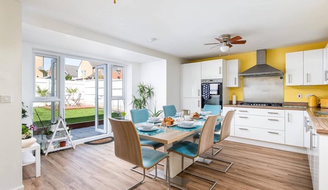 9 bed home designed for contractors and families