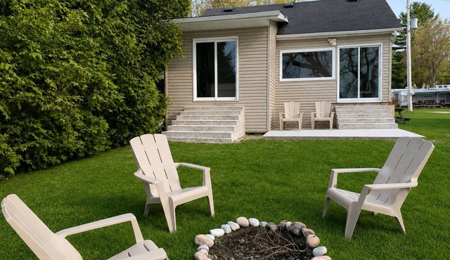 #9 Cottage - Austria (Lakefront)