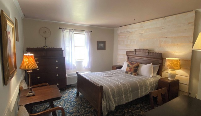 9-Indian Room