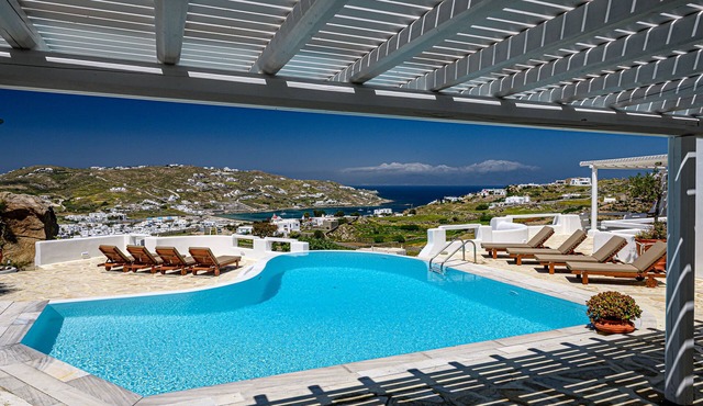 9 Muses Villa Polymnia, 6 BR with private pool!