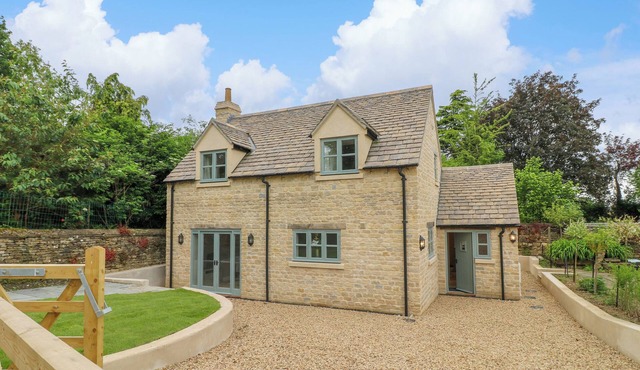 9 Rectory Lane