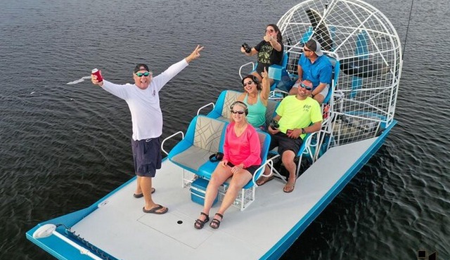 90-Minute Guided Eco Airboat Tour in Homosassa