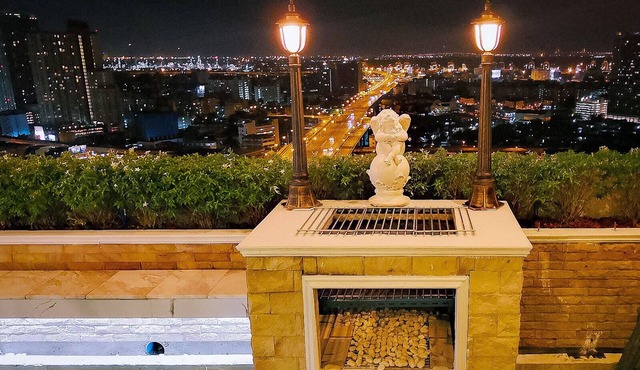 90% OFF! Luxurious Zenithar Penthouse Sukhumvit ENTIRE TOP FLOOR