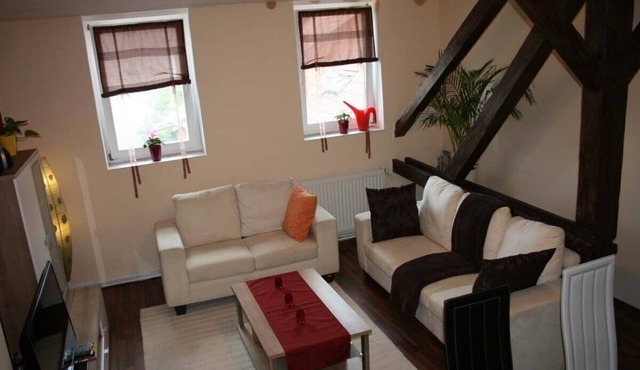 90m2 apartment Berlin sightseeing, country, nature, horse riding & pets welcome