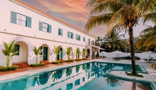 911 Surf Villa