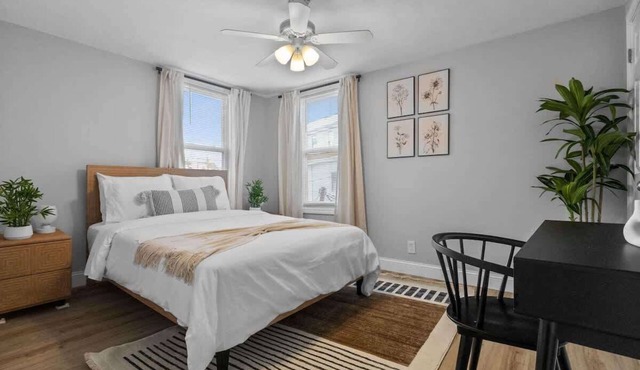 9Bedroom 6Bath Home in Somerville