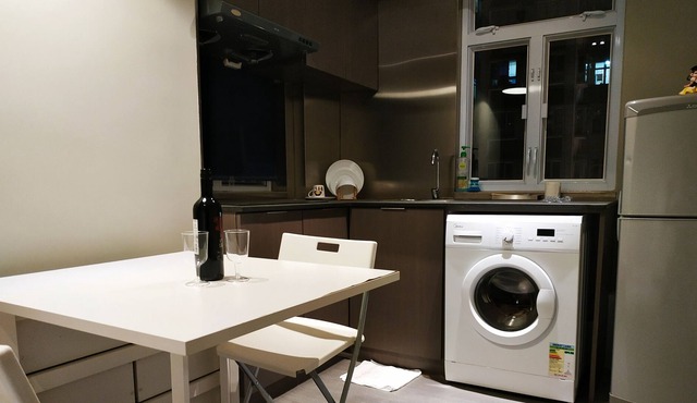 [9FTA] Modern 1 BR apartment @ Mong Kok