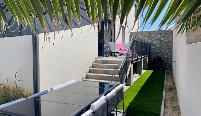 A 5 min de la Plage, Villa Récente Avec 6 Chambres