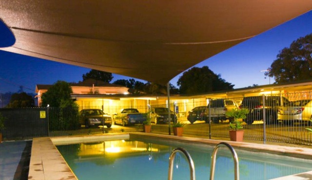 A & A Motel