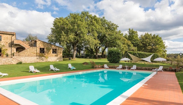 A beautiful 17th century stone farmhouse with spacious garden and private pool , family friendly