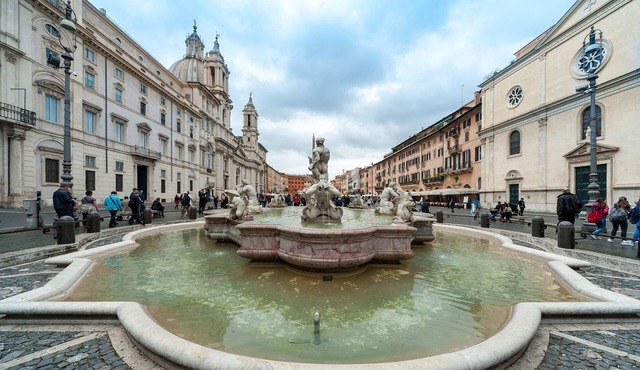 A beautiful View apartment in the Historical Center - Navona square!