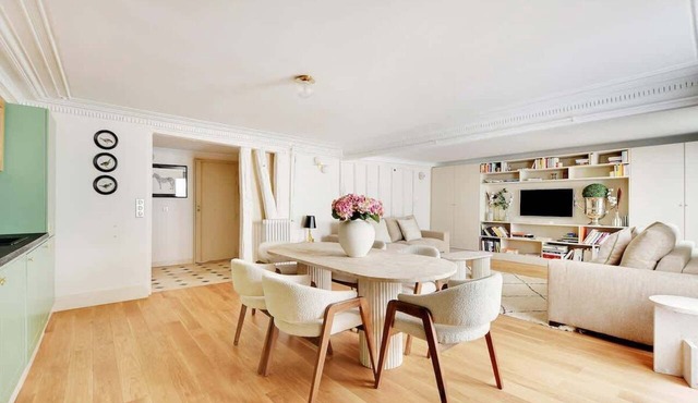 A Breathtaking 2BR/2Ba in Opera