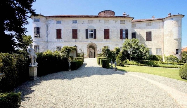 A Castle Stay in Wine Country