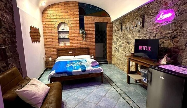 A Charming Stone Retreat in Cinque Terre