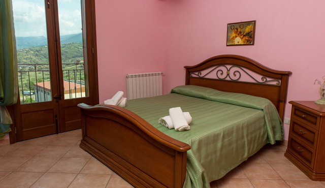 A comfortable, relaxant atmosphere that overlooks the park of the Madonie