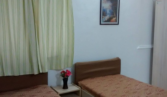 A Comfy Charming independent Air-Conditioned Bungalow
