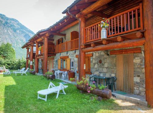 A Cozy Alpine Retreat