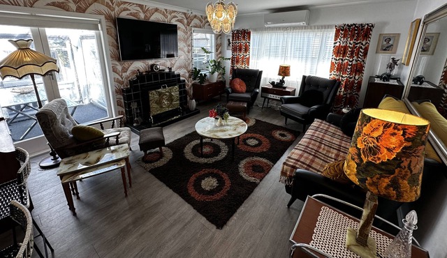 A cozy retro experience