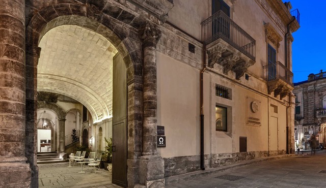 a.d. 1768 Boutique Hotel