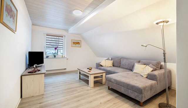 Apartment 'Residenz Schlossturm' with Shared Terrace and Wi-Fi