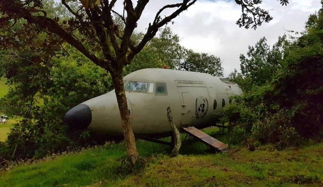 A different experience in a plane lost in the Colombian forest