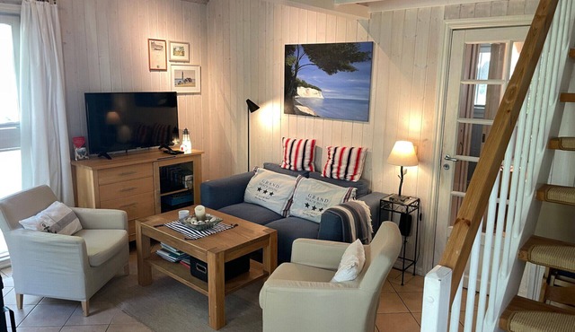 A dream on Rügen:99 steps to the beach, sauna & fireplace wellness shower